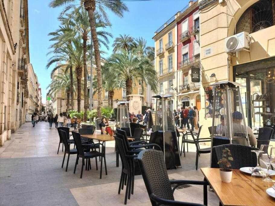 Loft Old City Couples Getaway Alicante Buitenkant foto